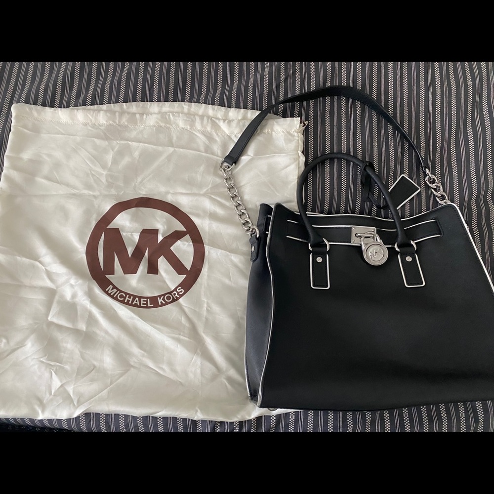Michael Kors black structured shoulder tote